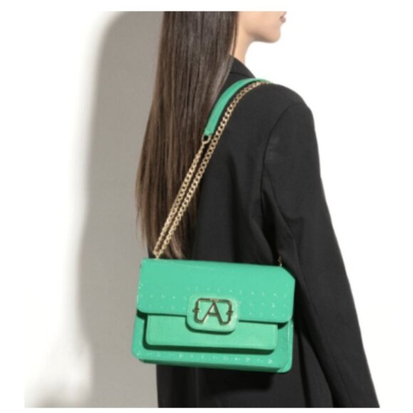 new Arcadia GIANNA Patent Leather Flap Over Crossbody Bag 254 13MT7 - Picture 5 of 9